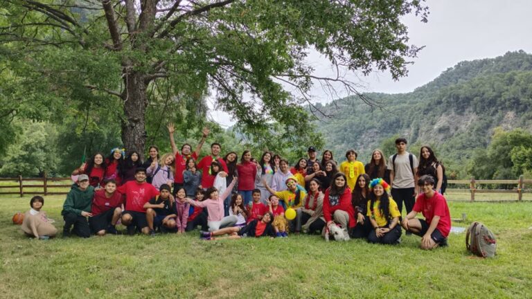 Experiencias de aprendizaje al aire libre Campamentos de Verano día: 1